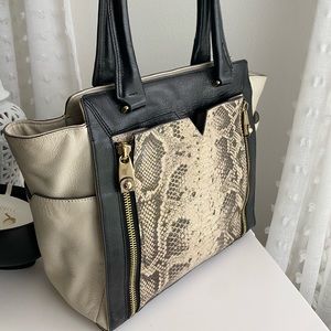Vince Camuto bag
